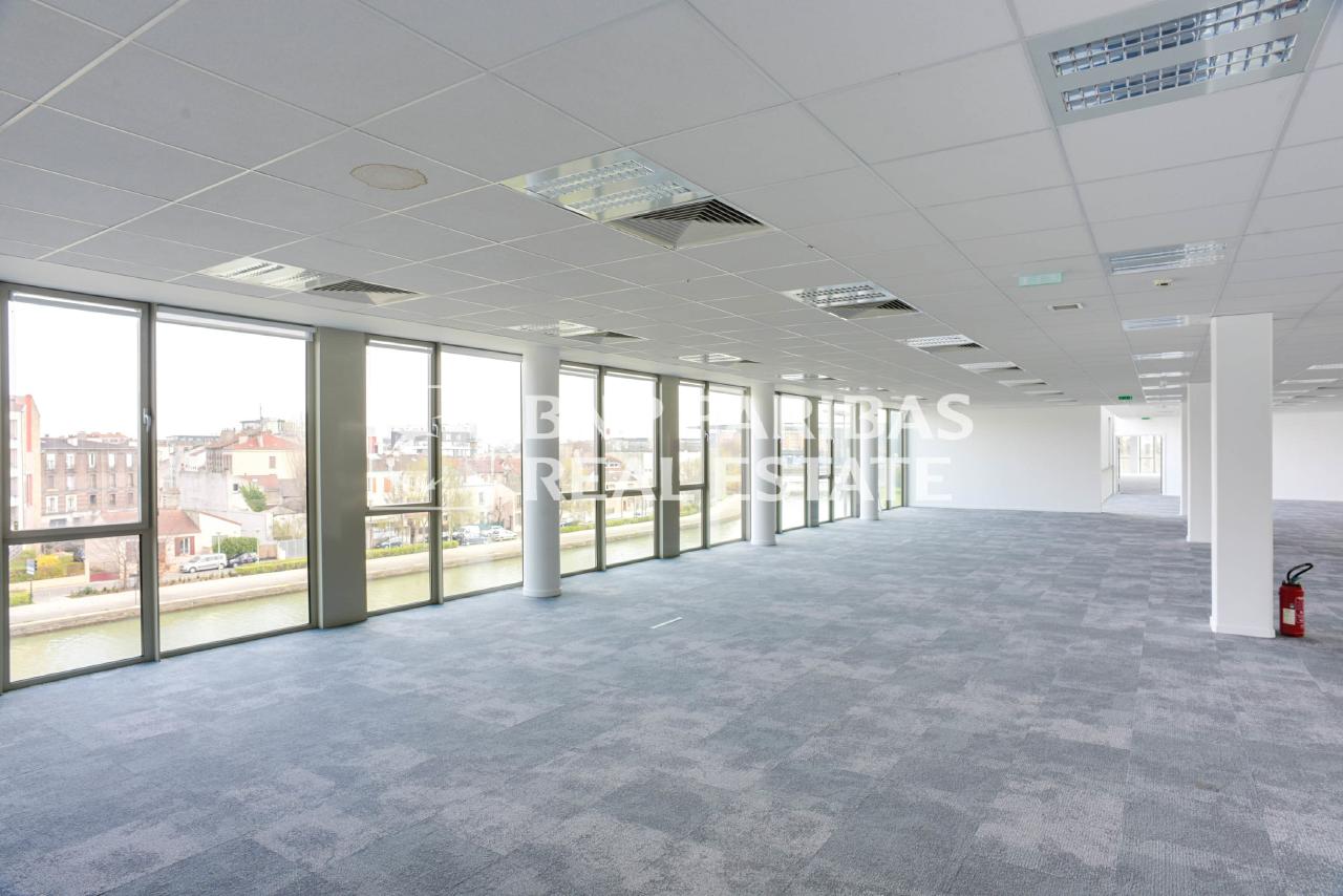 Bureau Saint-Denis 6392m² Location bureau Saint-Denis Seine-Saint-Denis OLBUR2106966 3